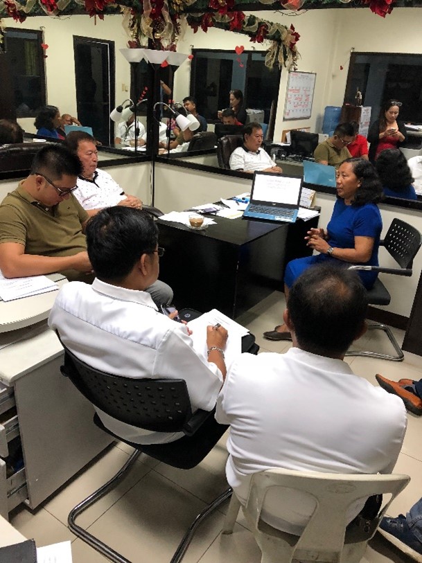 Figure 2. Dr Demonteverde speaks with Provincial board members, for Committee on Agriculture, including Hon. Valente Yap and Hon. Chester Lim along with DA personnel (not shown in the picture). fig 2.jpg
